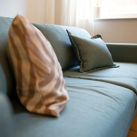 Spacious 3-Bedroom Apartment Near Eilbekpark Amburgo Esterno foto