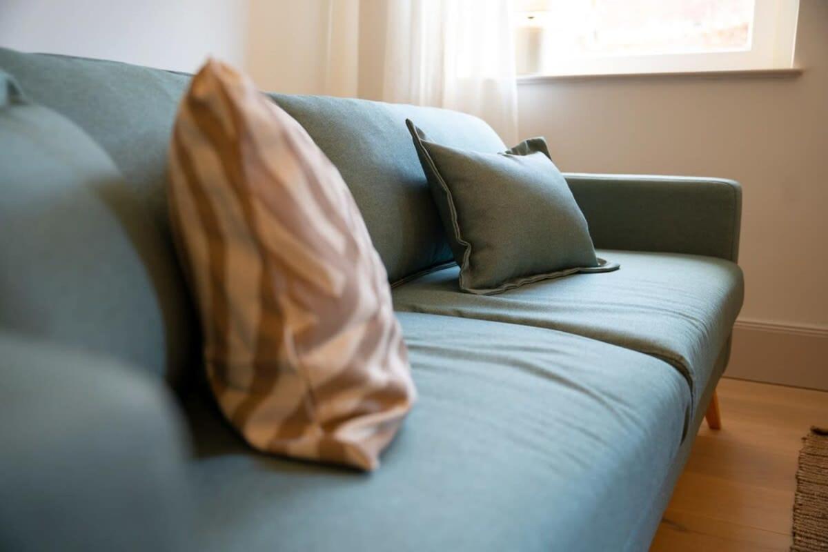 Spacious 3-Bedroom Apartment Near Eilbekpark Amburgo Esterno foto