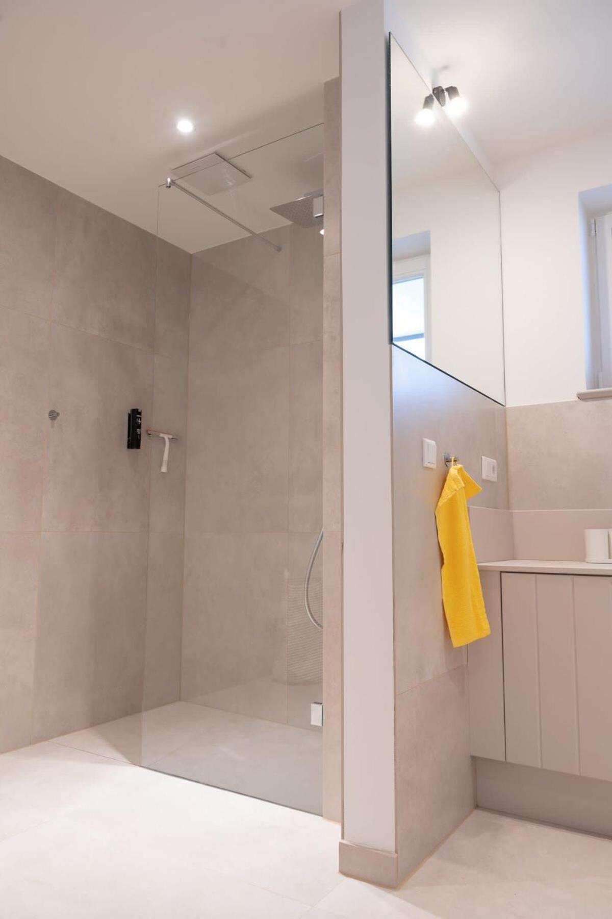 Spacious 3-Bedroom Apartment Near Eilbekpark Amburgo Esterno foto