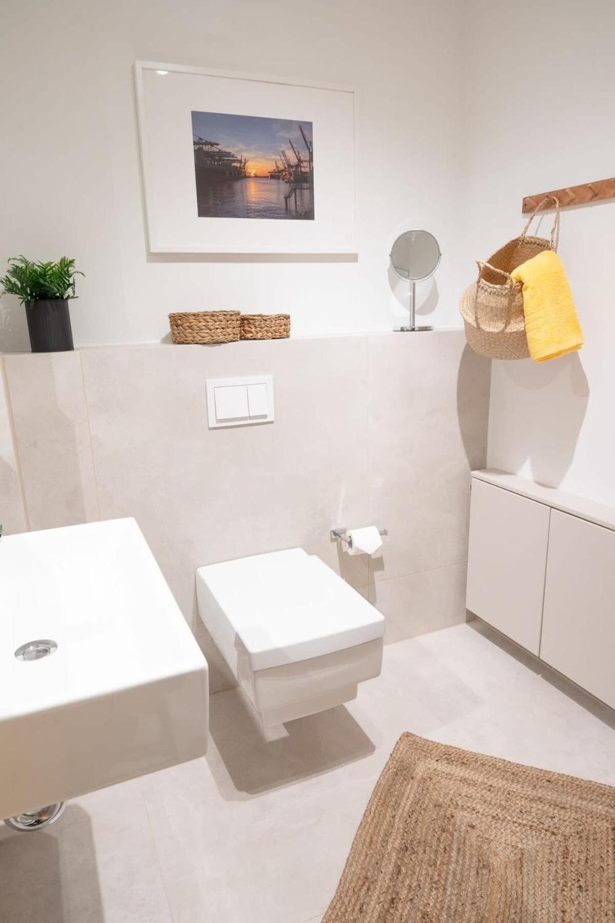 Spacious 3-Bedroom Apartment Near Eilbekpark Amburgo Esterno foto