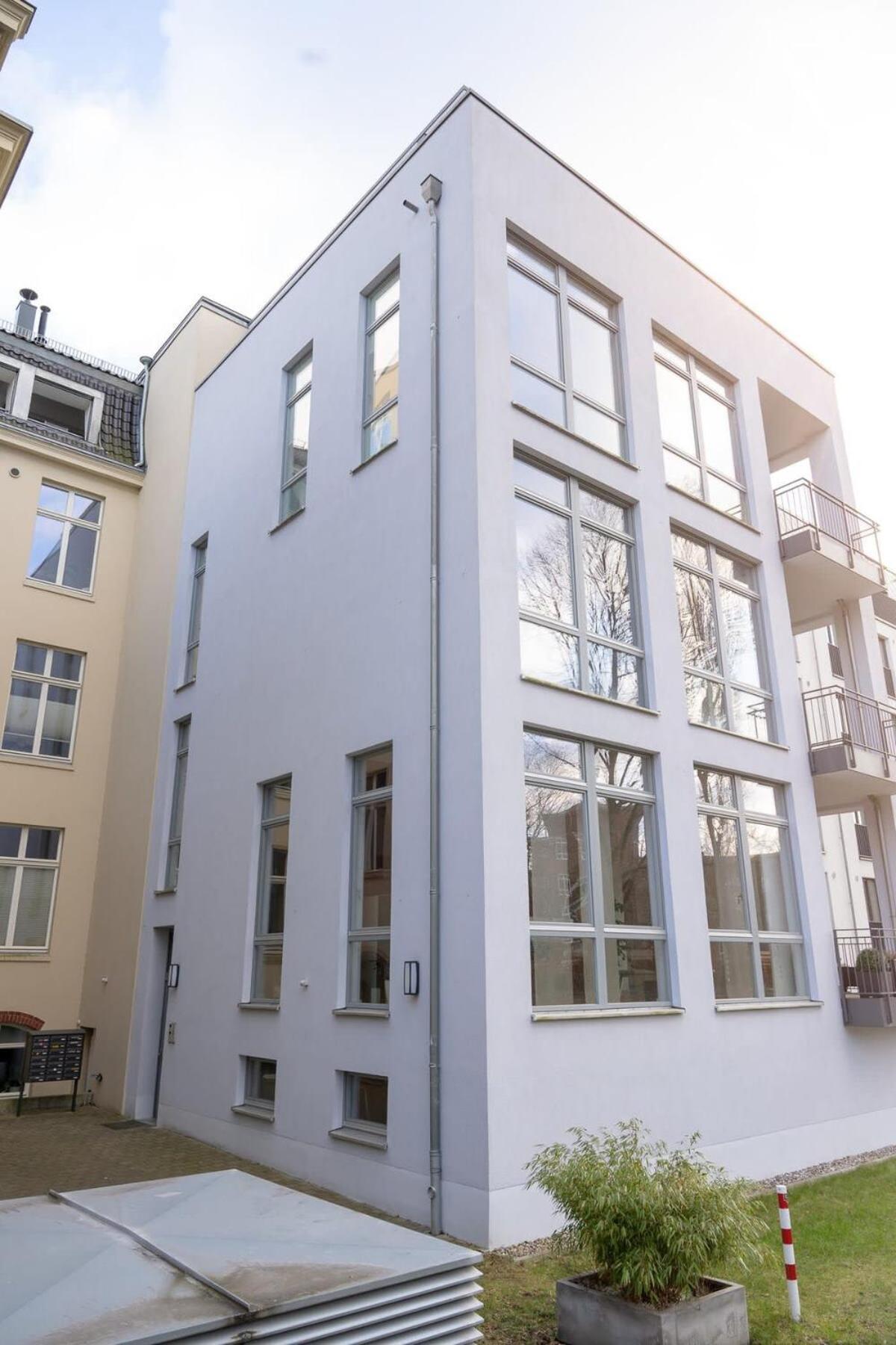 Spacious 3-Bedroom Apartment Near Eilbekpark Amburgo Esterno foto